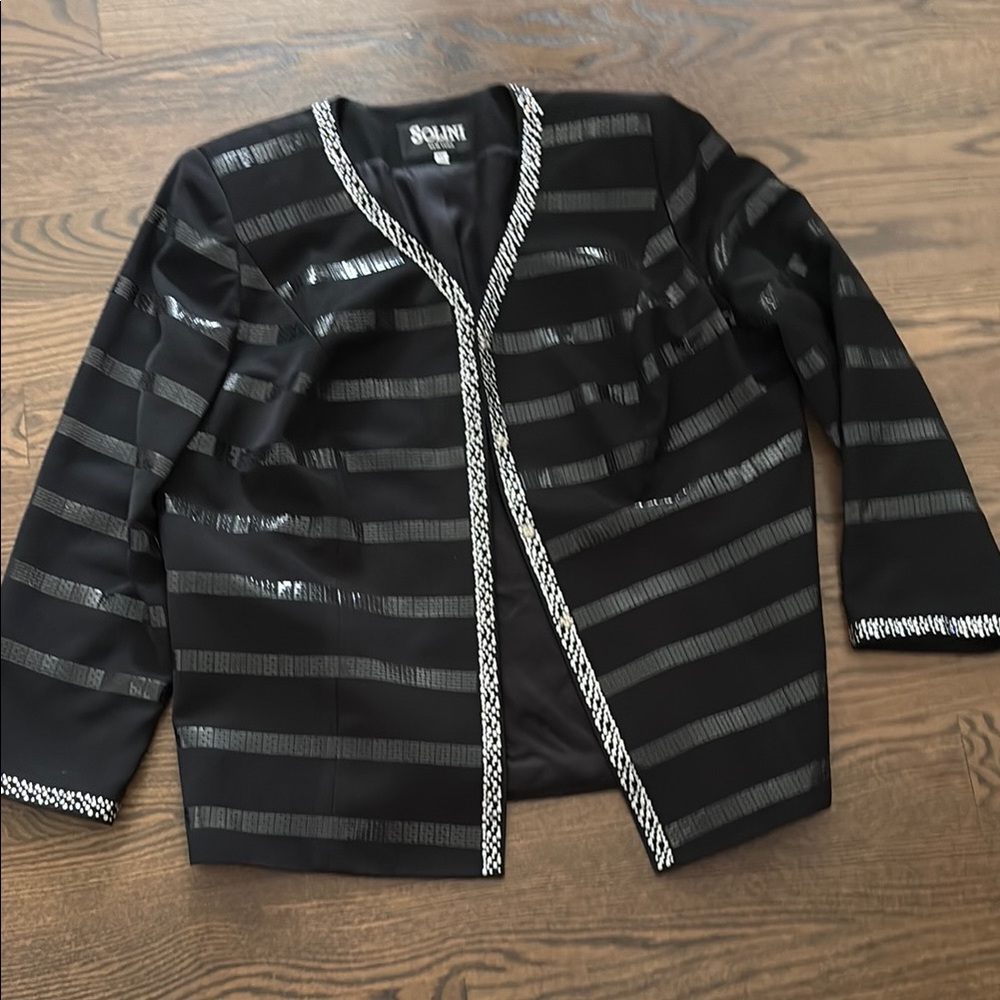 LINI Black Garment with Silver Detailing